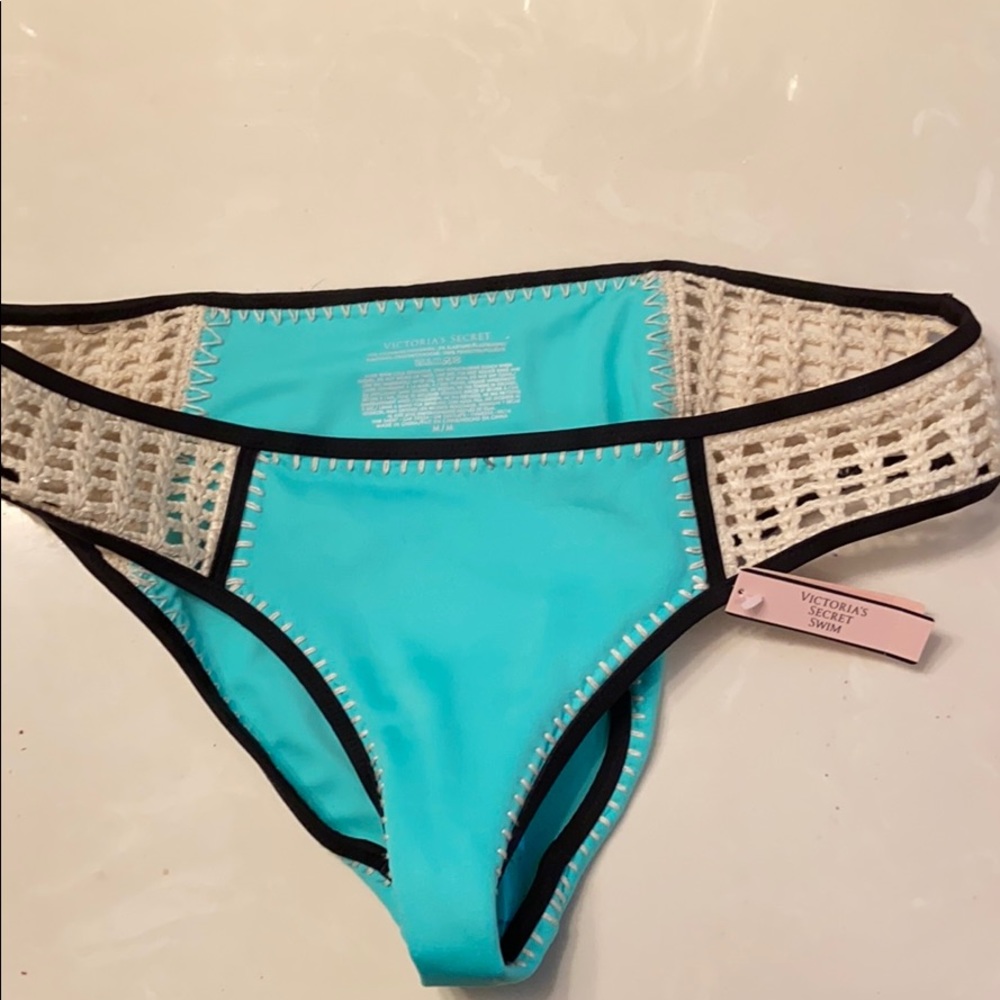New Victoria’s Secret Medium bikini bottoms